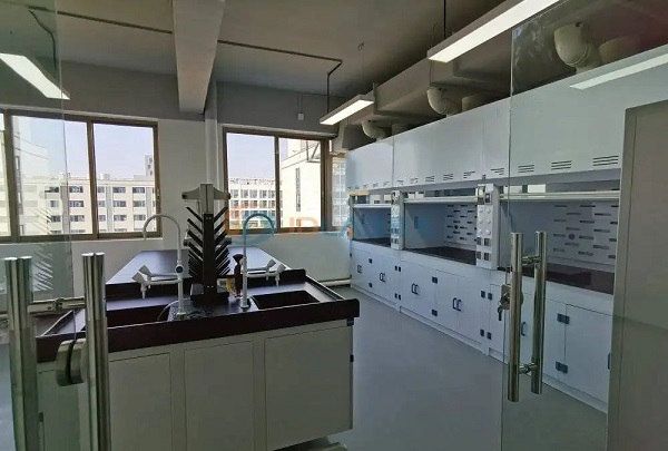 在實驗室中通風柜的日常維護注意事項