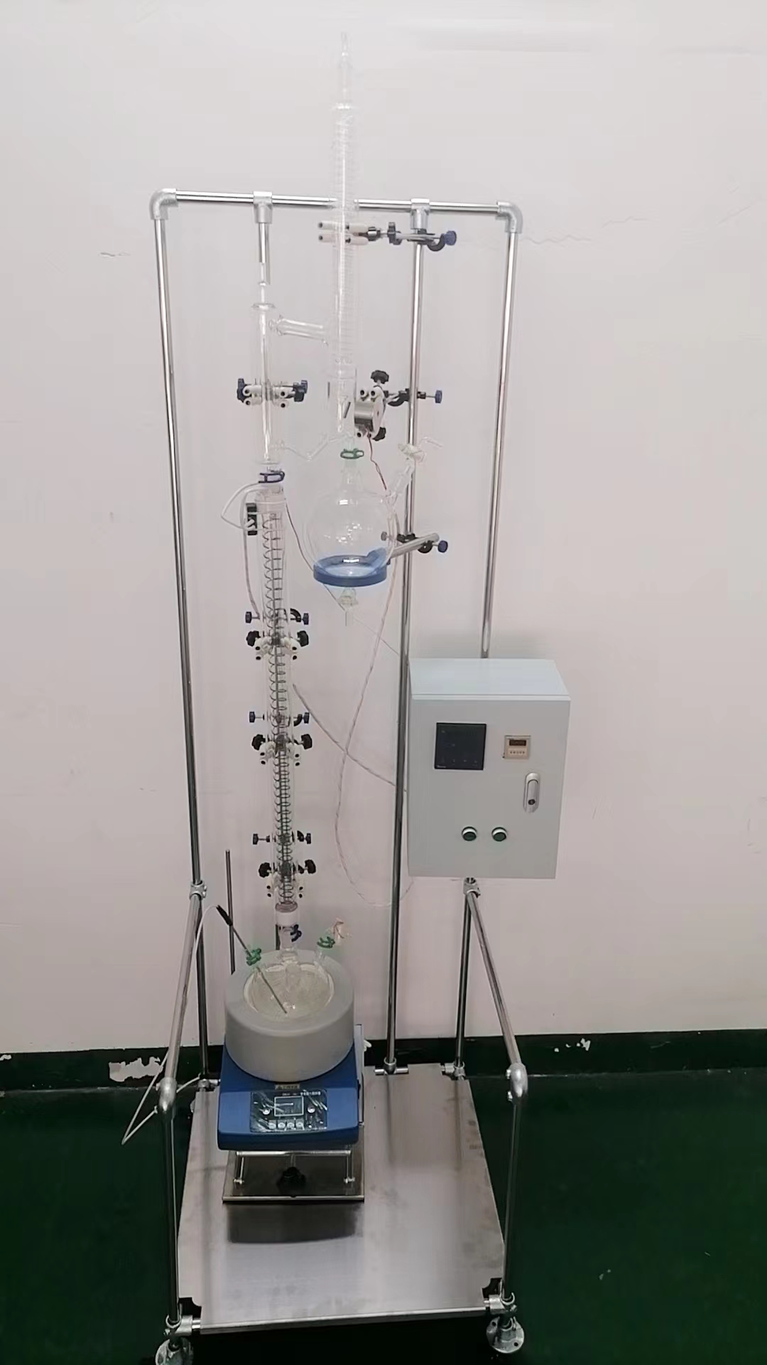 精餾塔的基本原理與核心功能