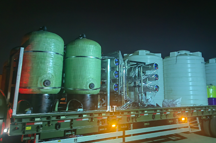 image.png 云南某藍莓種植基地20T/H反滲透凈水項目完結