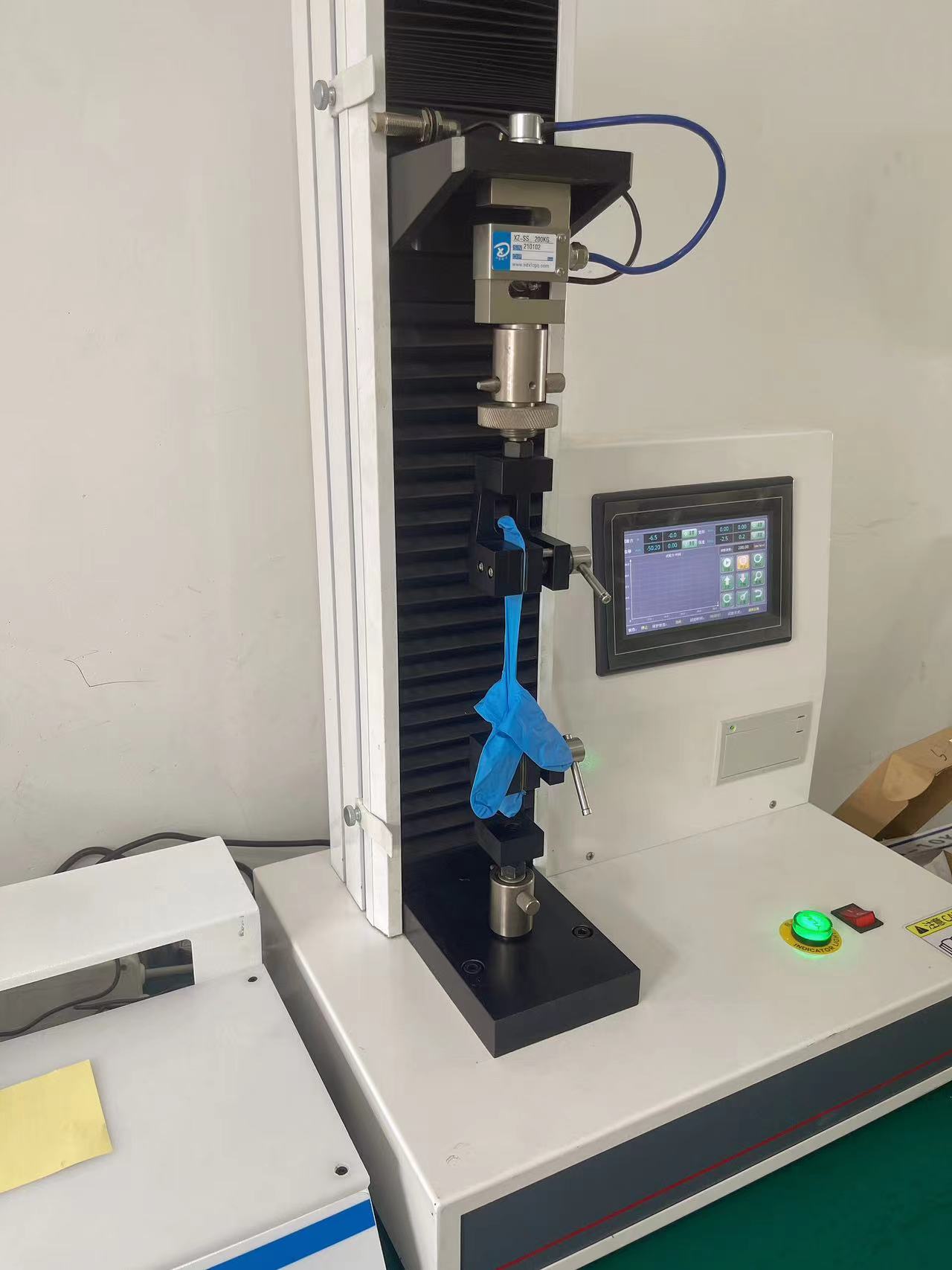 WDL-01橡胶手套老化前后扯断伸长率测试仪 WDL-01橡胶手套老化前后扯断伸长率测试仪