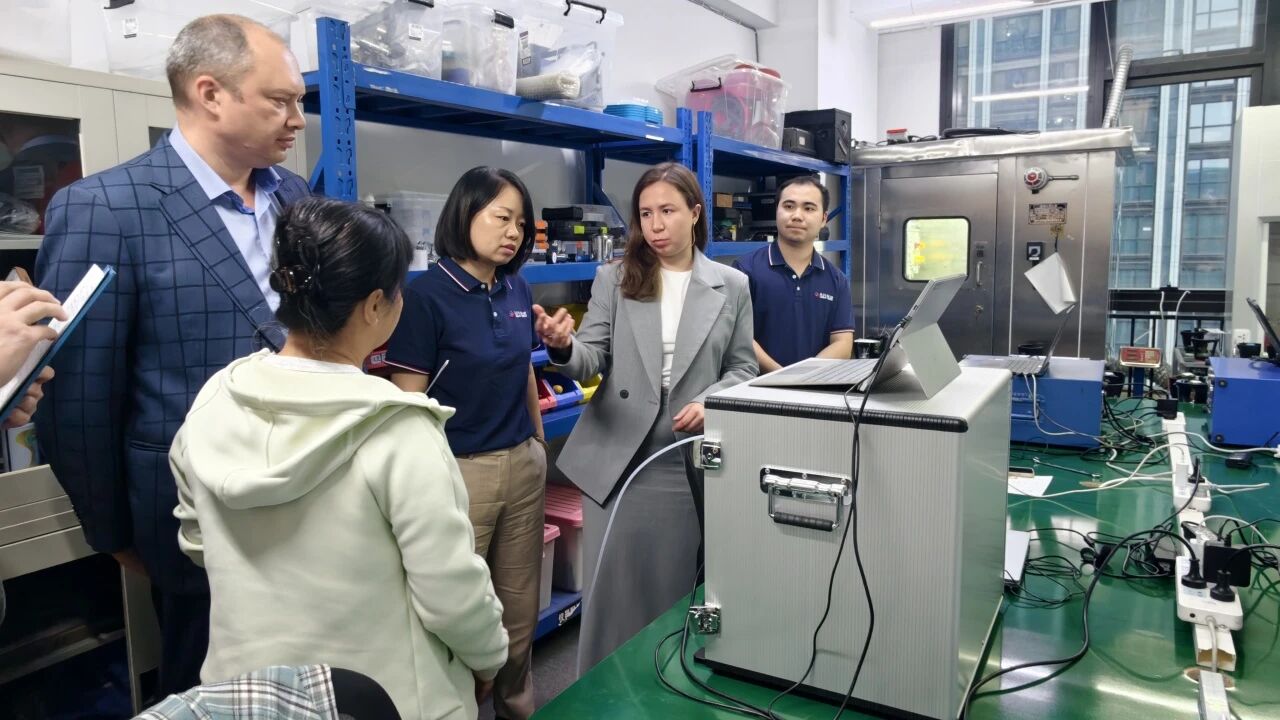俄罗斯生态工业政策中心研究院使团莅临乐氏集团，深化生态环境监测技术交流